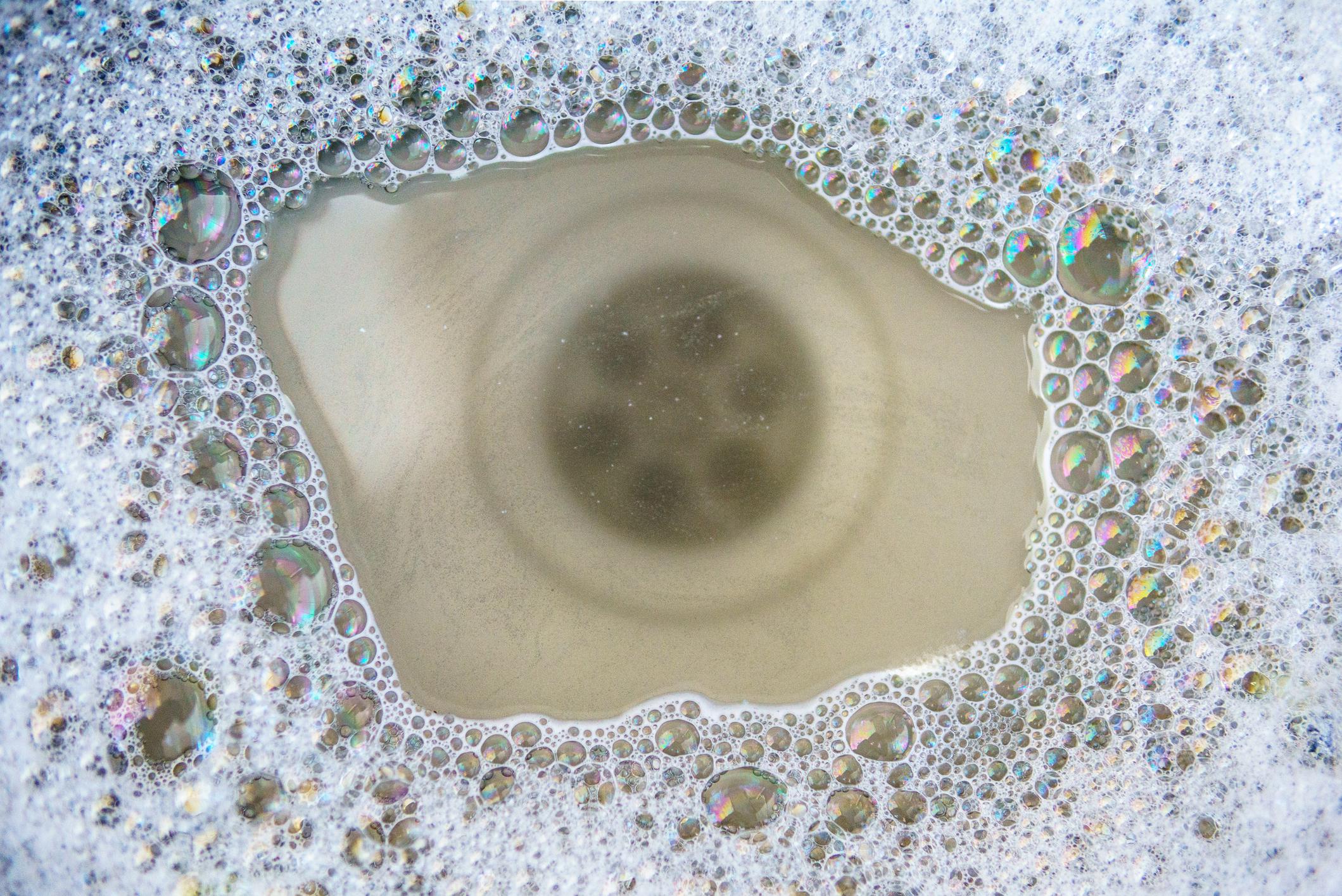 Clogged Drain Causes, Warning Signs & How to Fix Them