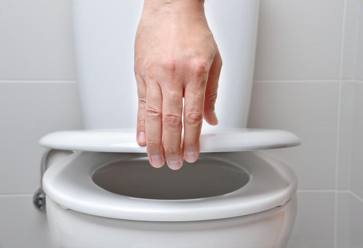 Quiz: How Do You Know It's Time to Replace Your Toilet?