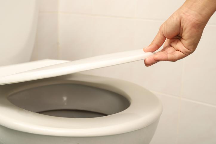 5 Signs You Need A New Toilet